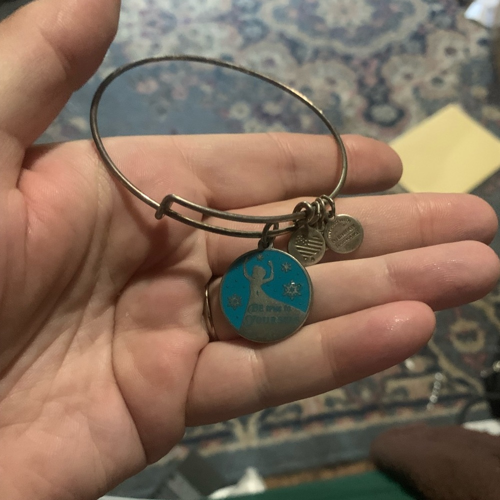 Disney frozen  Silver Charm Bracelet